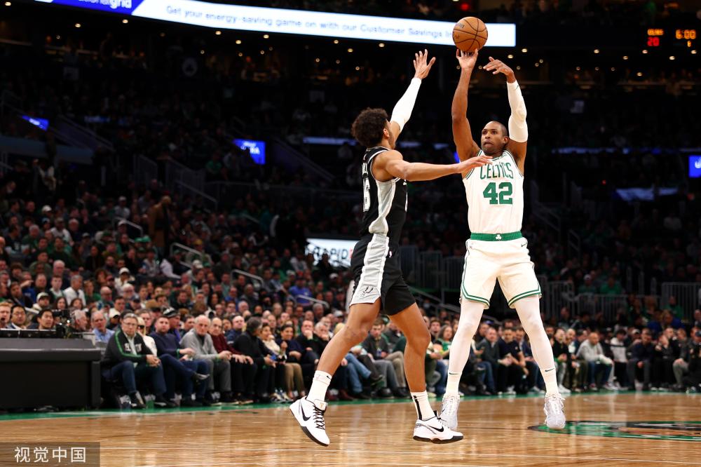 奠定了坚实 奠定了坚实