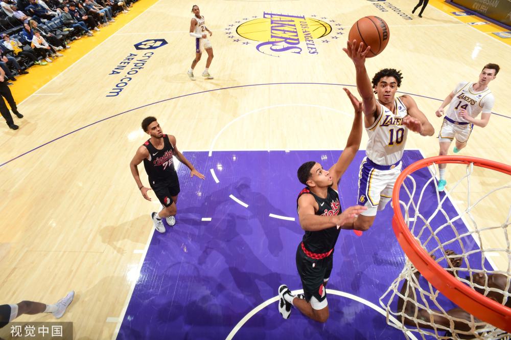 作时显得略 作时显得略