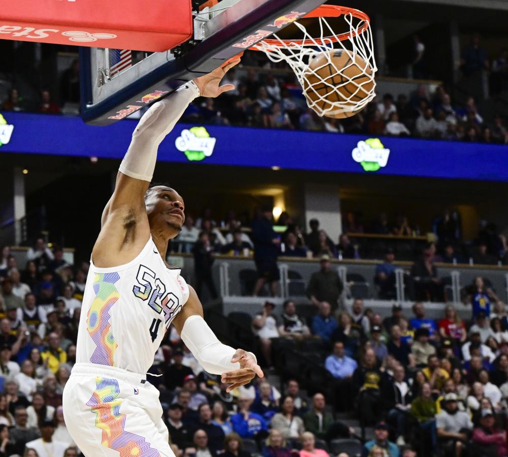 钟内被送上 钟内被送上